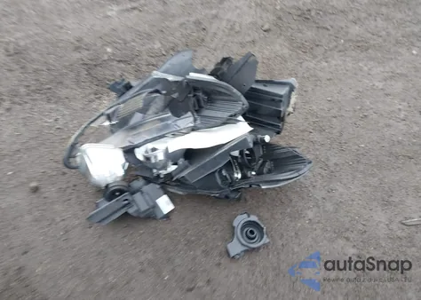 2019 Nissan Versa 1.6 S+ from USA, damaged, VIN 3N1CN7AP4KL843663